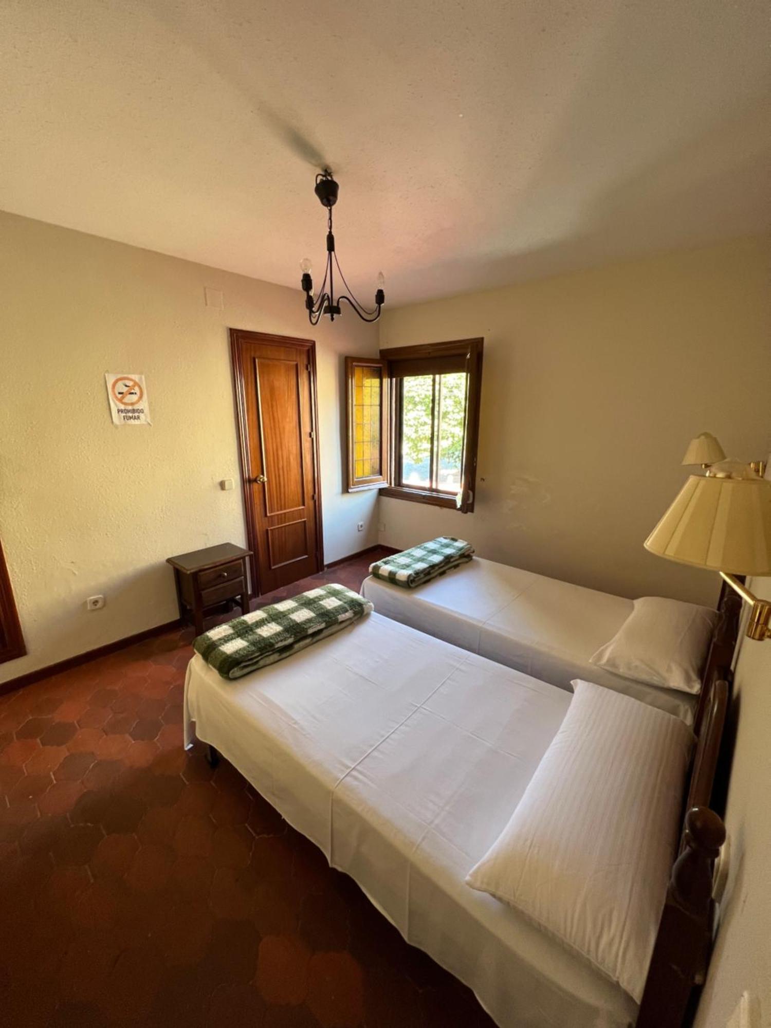 Hotel Hostal Sabor Fusion La Pradera de Navalhorno Exteriér fotografie